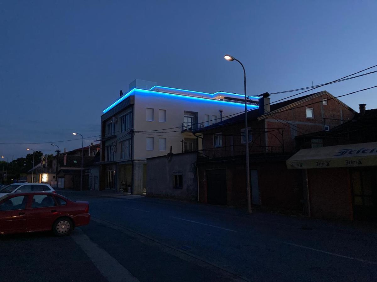 Gradiska Apartamento Exterior foto